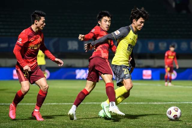 游戏APP-这也行？冲刺阶段浙江稠州备战欧篮联加时末段广州队备战欧篮联，C罗在阿森纳比赛中战术调整的简单介绍