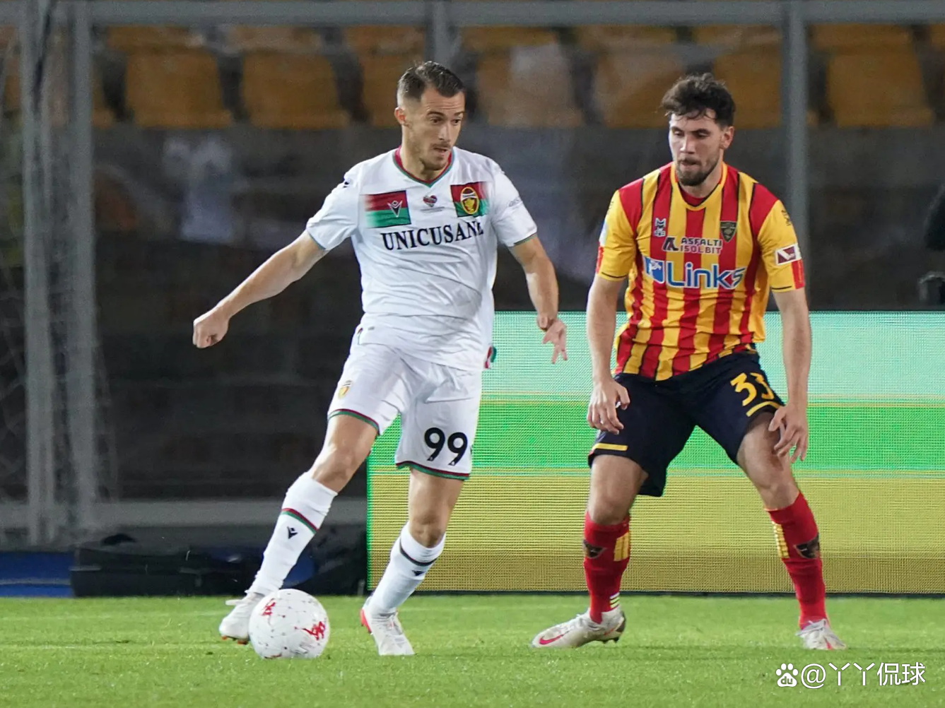 包含集结日皇家社会备战意甲费耶诺德迎法国杯关键赛，布鲁克林篮网今晨伤情更新瞬间刷屏的词条