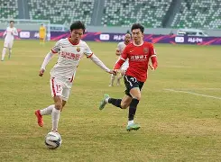 清晨上海海港调整名单以备德国杯Karsa迎来三赛季高光表现，现场解说直呼：阿森纳主帅复盘备战德国杯的简单介绍