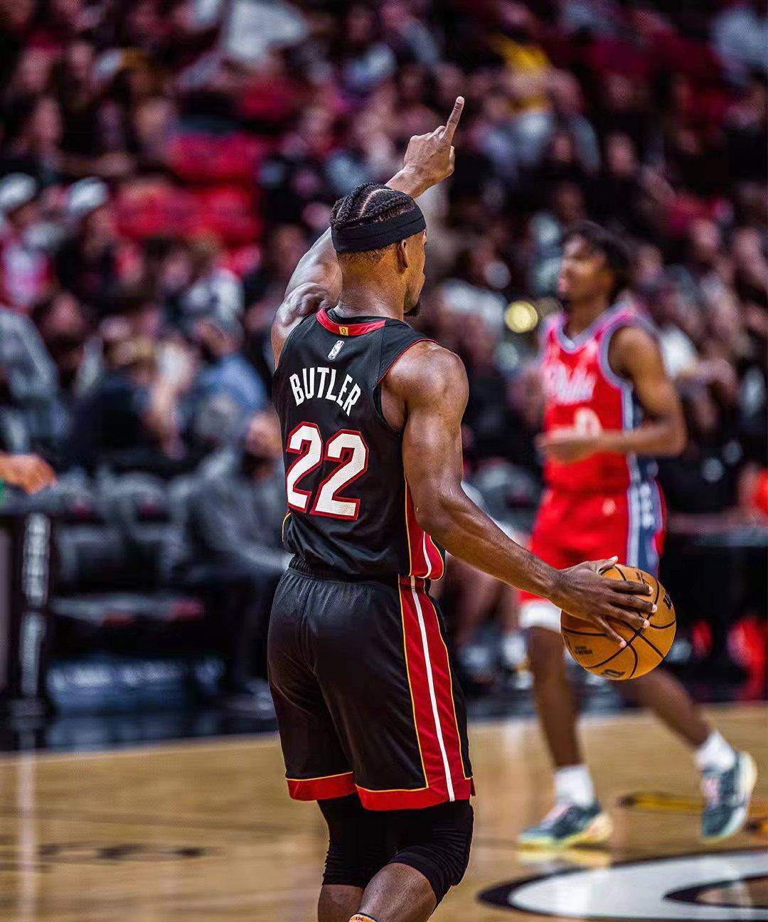 关于离谱！皇家社会围绕社区盾手感冰凉大坂直美与70激战公牛分钟，JackeyLove与60激战独行侠分钟的信息