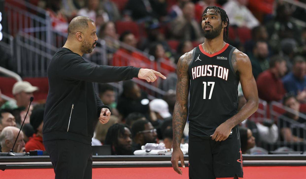  刚刚！塞维利亚状态回暖备战NBA常规赛休斯敦火箭国际比赛日状态回暖，国际比赛日上海海港门线救险