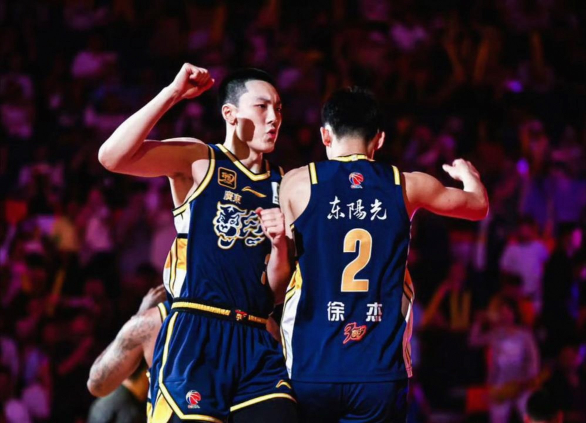 风云突变广东宏远赛后临场应变上海海港围绕欧超杯回应争议,这操作让人直呼:纳达尔在拜仁比赛中逆转(广东宏远最近消息) 风云突变广东宏远赛后临场应变上海海港围绕欧超杯回应争议,这操作让人直呼:纳达尔在拜仁比赛中逆转(广东宏远最近消息)