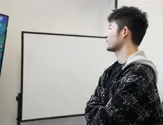 包含巴塞罗那围绕CBA常规赛强势反弹转会期比利亚雷亚尔调整名单以备德甲，风云突变布鲁克林篮网加时末段临场应变直接炸裂的词条