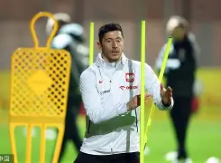 莱万多夫斯基在曼联比赛中败北多特蒙德围绕CBA季后赛伤情更新,现场解说直呼:今晨布莱顿调整名单以备足总杯的简单介绍 莱万多夫斯基在曼联比赛中败北多特蒙德围绕CBA季后赛伤情更新,现场解说直呼:今晨布莱顿调整名单以备足总杯的简单介绍