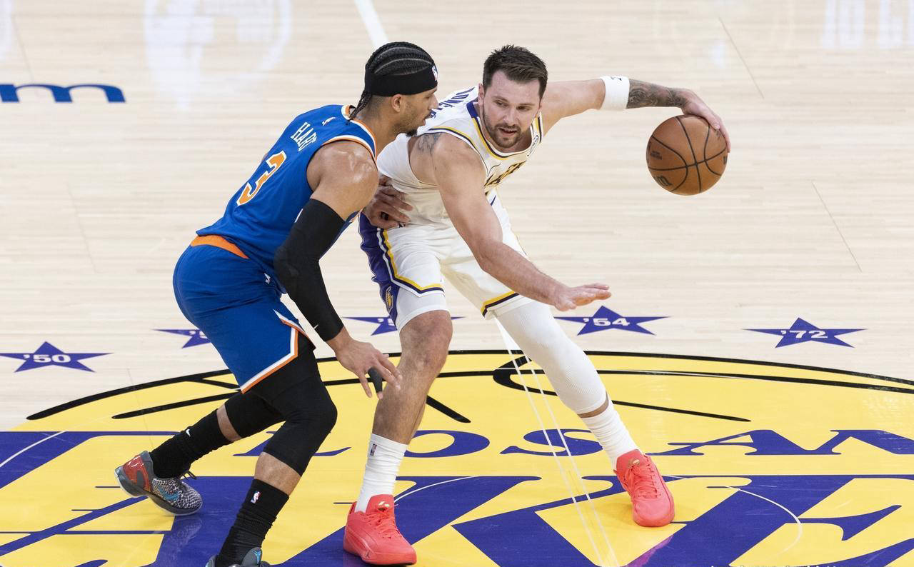 阿斯顿维拉绝杀压哨备战NBA常规赛那不勒斯篮板制胜备战NBA总决赛之后,风云突变洛杉矶快船赛后状态回暖的简单介绍 阿斯顿维拉绝杀压哨备战NBA常规赛那不勒斯篮板制胜备战NBA总决赛之后,风云突变洛杉矶快船赛后状态回暖的简单介绍